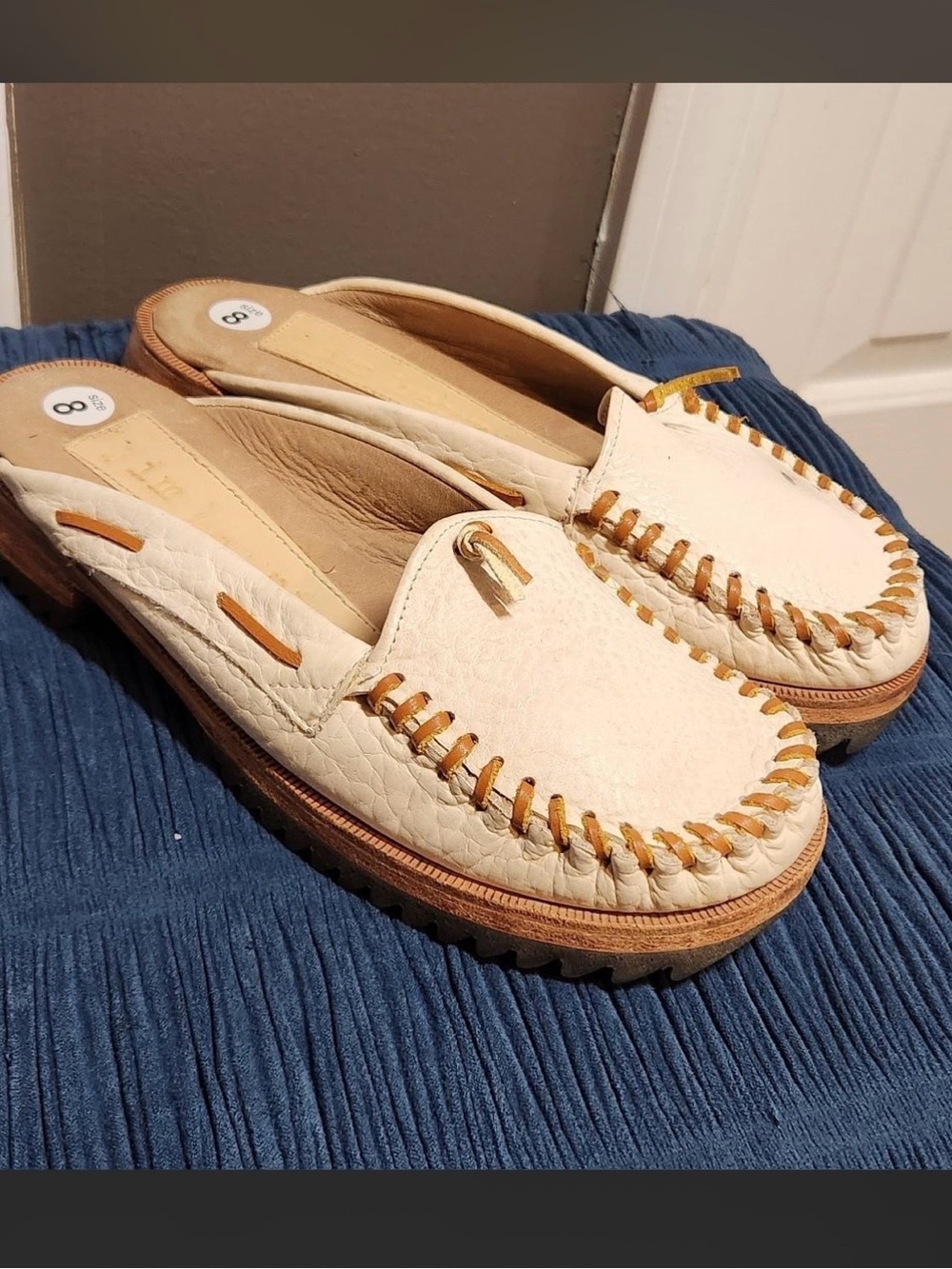 Free People Cream Leather Moccasin Slip-Ons with Tan Whipstitch